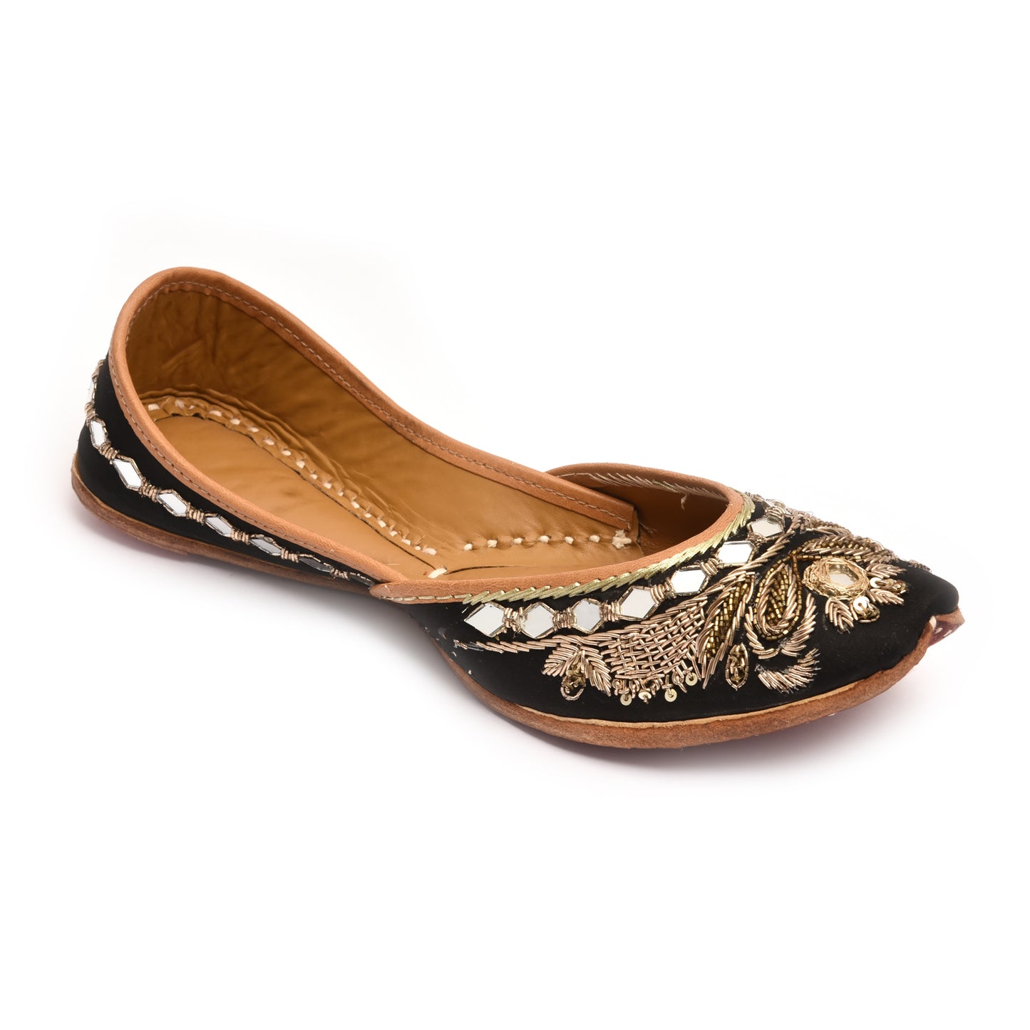 BLACK TIARA JUTTIS