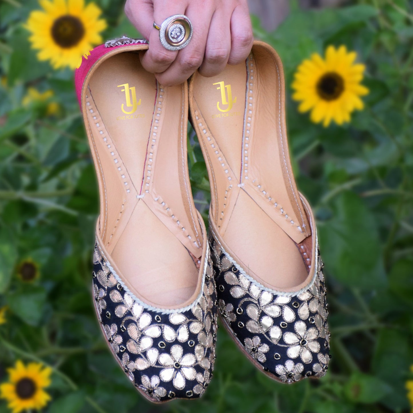 STAR JUTTIS